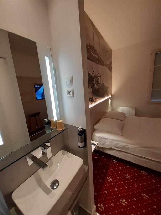 Hotel Le Passiflore Saint-Pol-de-Léon מראה חיצוני תמונה