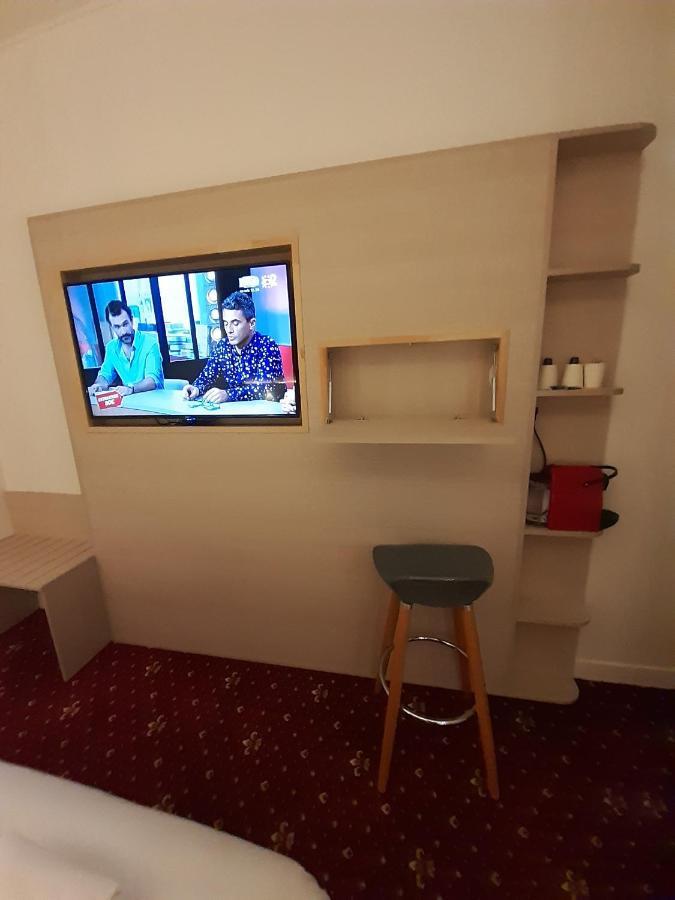 Hotel Le Passiflore Saint-Pol-de-Léon מראה חיצוני תמונה