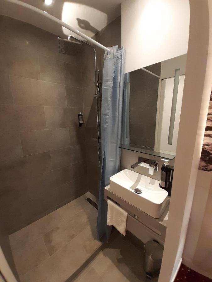 Hotel Le Passiflore Saint-Pol-de-Léon מראה חיצוני תמונה