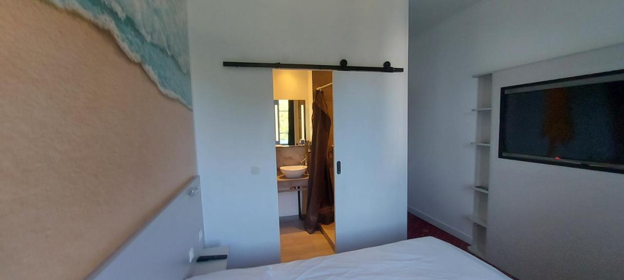 Hotel Le Passiflore Saint-Pol-de-Léon מראה חיצוני תמונה