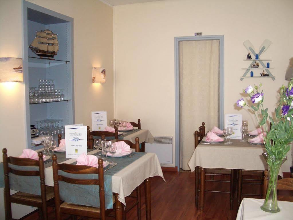 Hotel Le Passiflore Saint-Pol-de-Léon מראה חיצוני תמונה